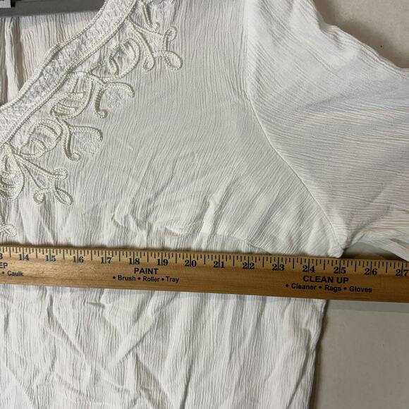 Catherines Blouse Womens 1X White Rayan Embroidered 3/4 Sleeve V-Neck Pullover - Picture 9 of 11